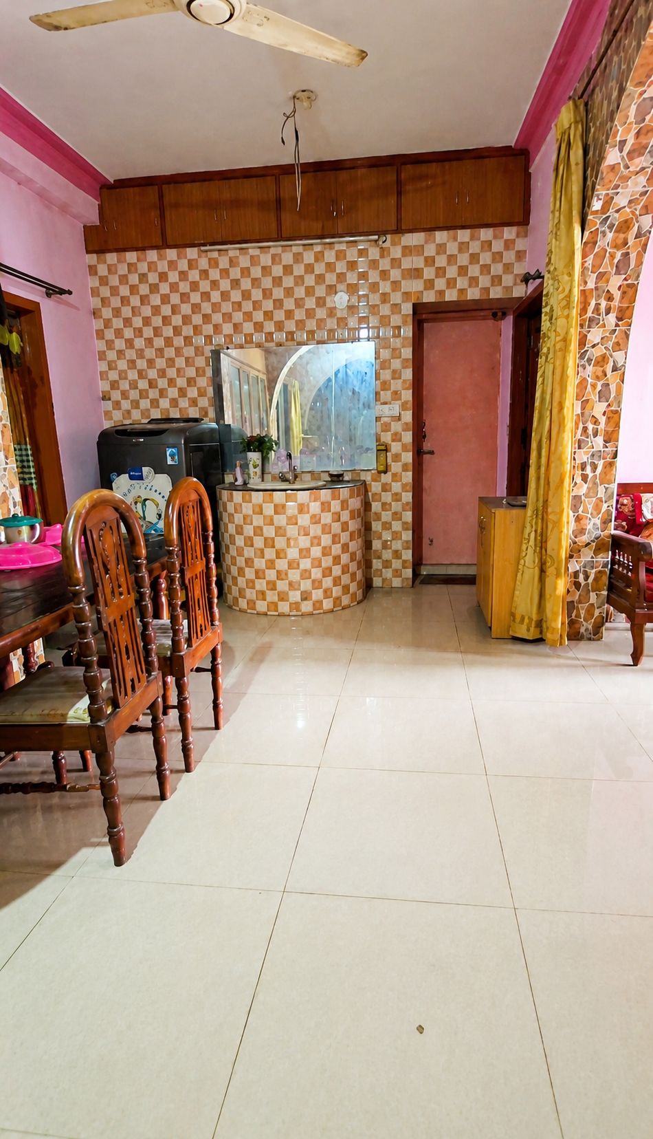 কাটাইখানা মোড়ে ৬ শতক জমিসহ ৩ তলা বাড়ি বিক্রয়