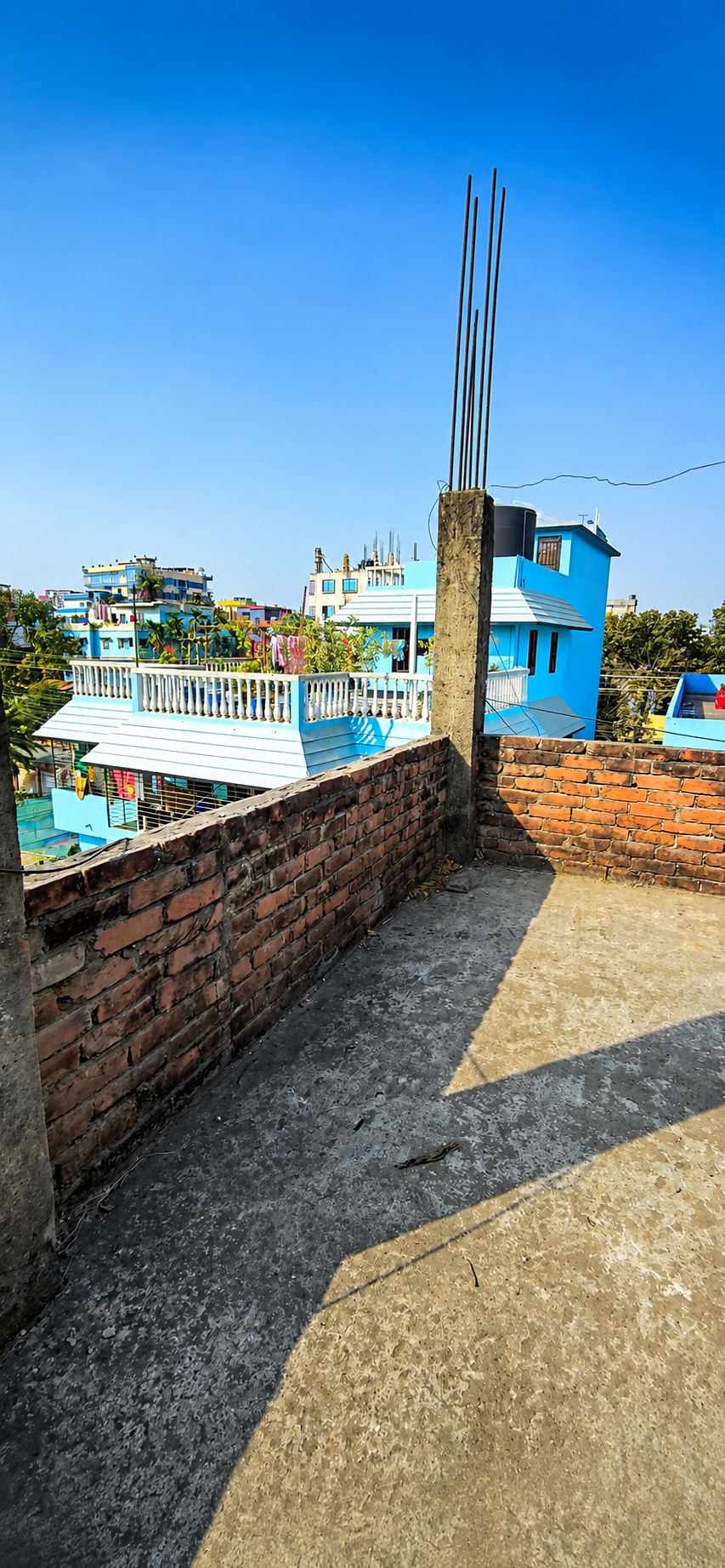 কাটাইখানা মোড়ে ৬ শতক জমিসহ ৩ তলা বাড়ি বিক্রয়