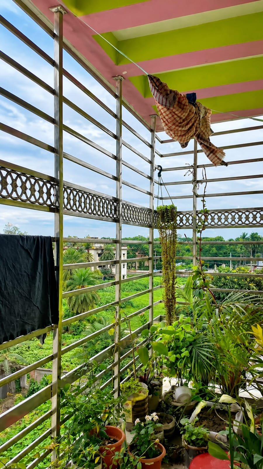 WhatsApp Image 2026-06-30 at 12.19.38 PM (3) রাজু আহমেদ সড়কে ১০০০ স্কয়ার ফিটের সুন্দর ফ্ল্যাট বিক্রয় হবে