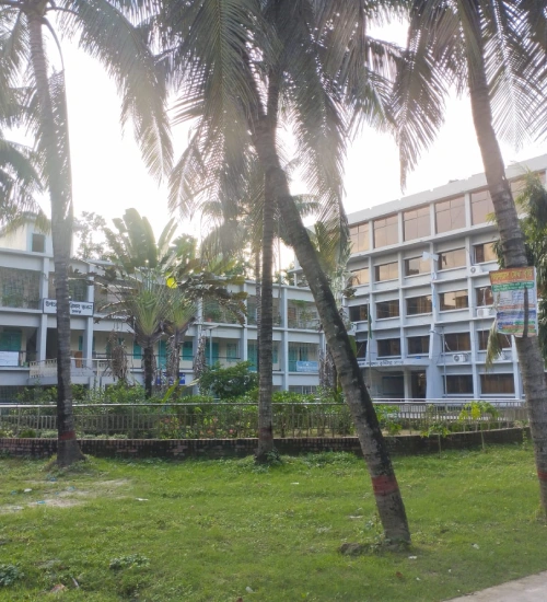 ৪ প্রপার্টিস