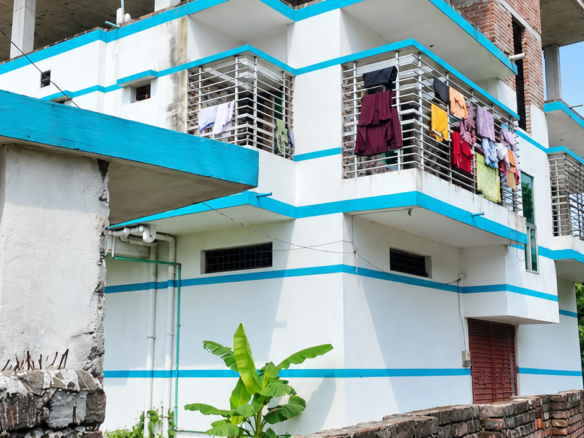 মতিমিয়া রেলগেটের কাছে ৬ কাঠা জমিসহ ২ তলা বাড়ি বিক্রয়